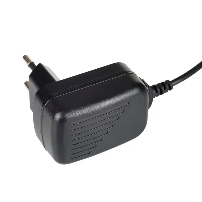 Síťová nabíječka Akyga AK-TB-22 - 5V/2A 10W 5.5x2.1mm konektor - neoriginální